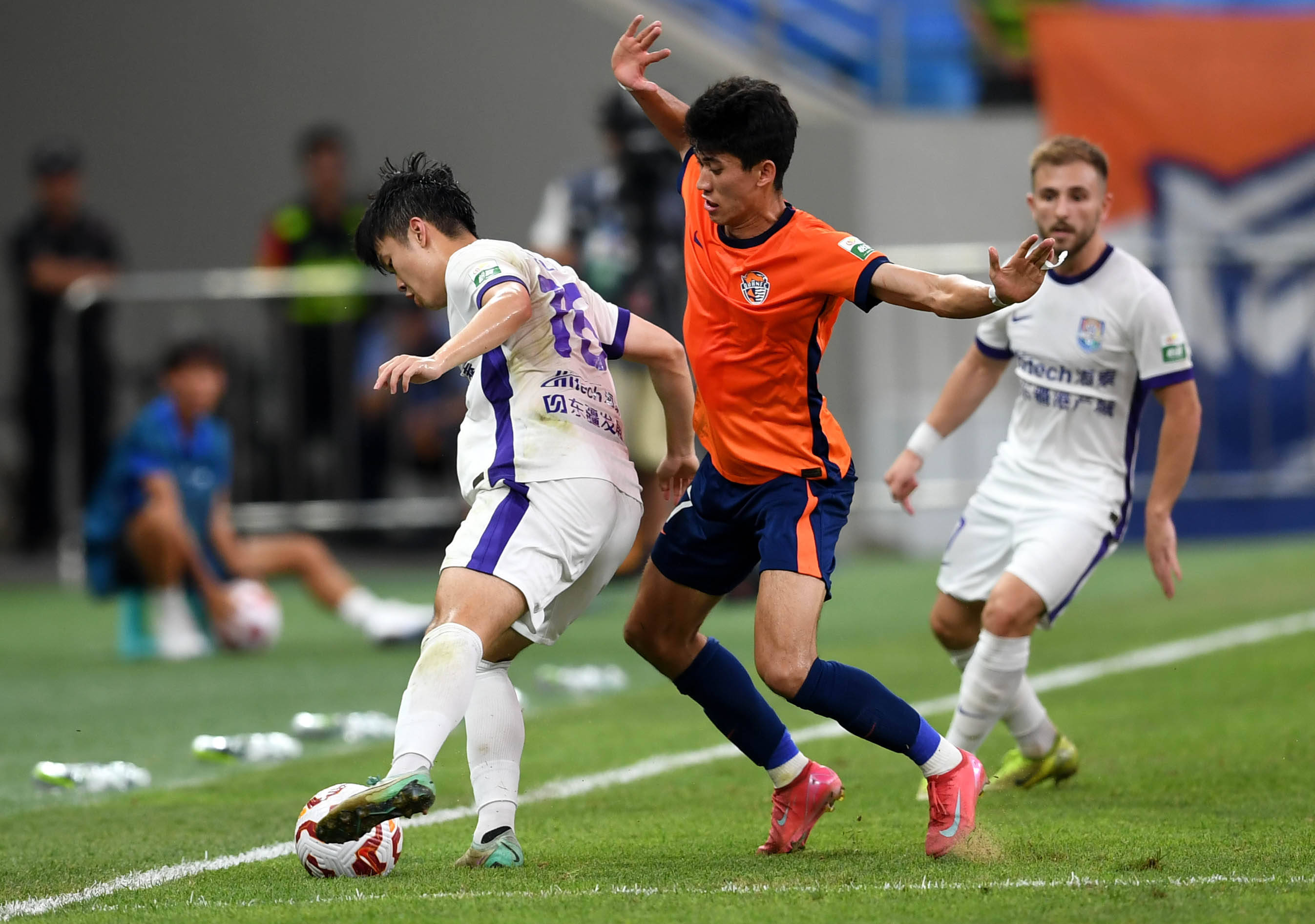 英超三连胜 英超三连胜