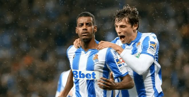 乔治承担了 乔治承担了